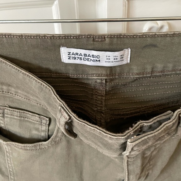Zara jeans - Picture 3 of 4